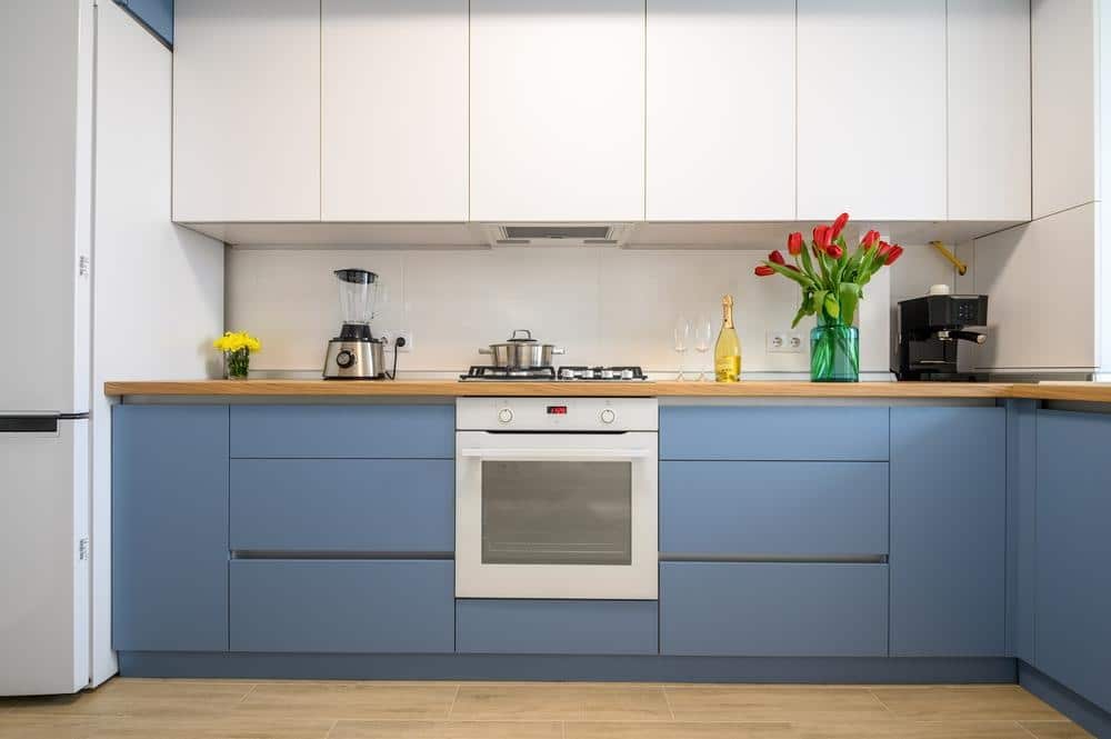 blue kitchen cabinets ideas in a small modern kitchen